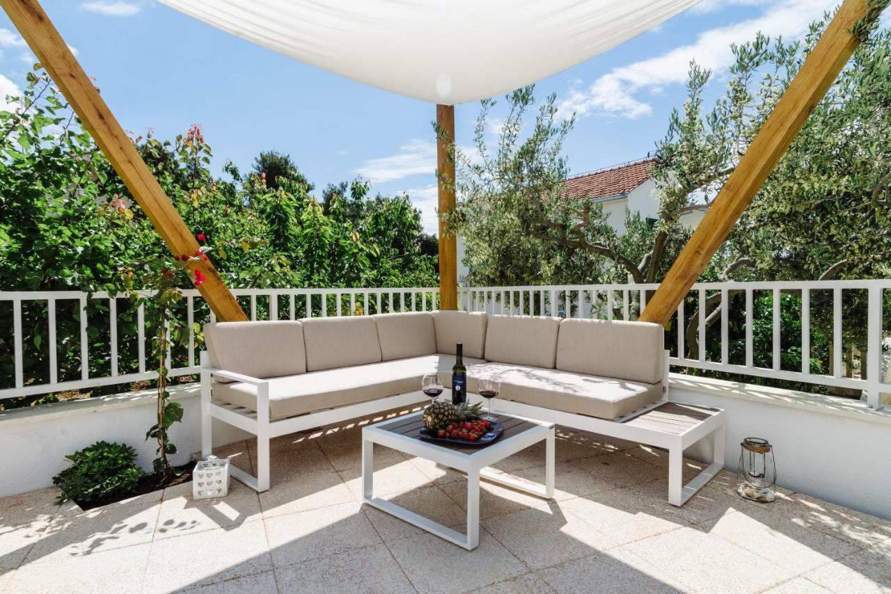 Apartments Villa Dalmatia Trogir Extérieur photo