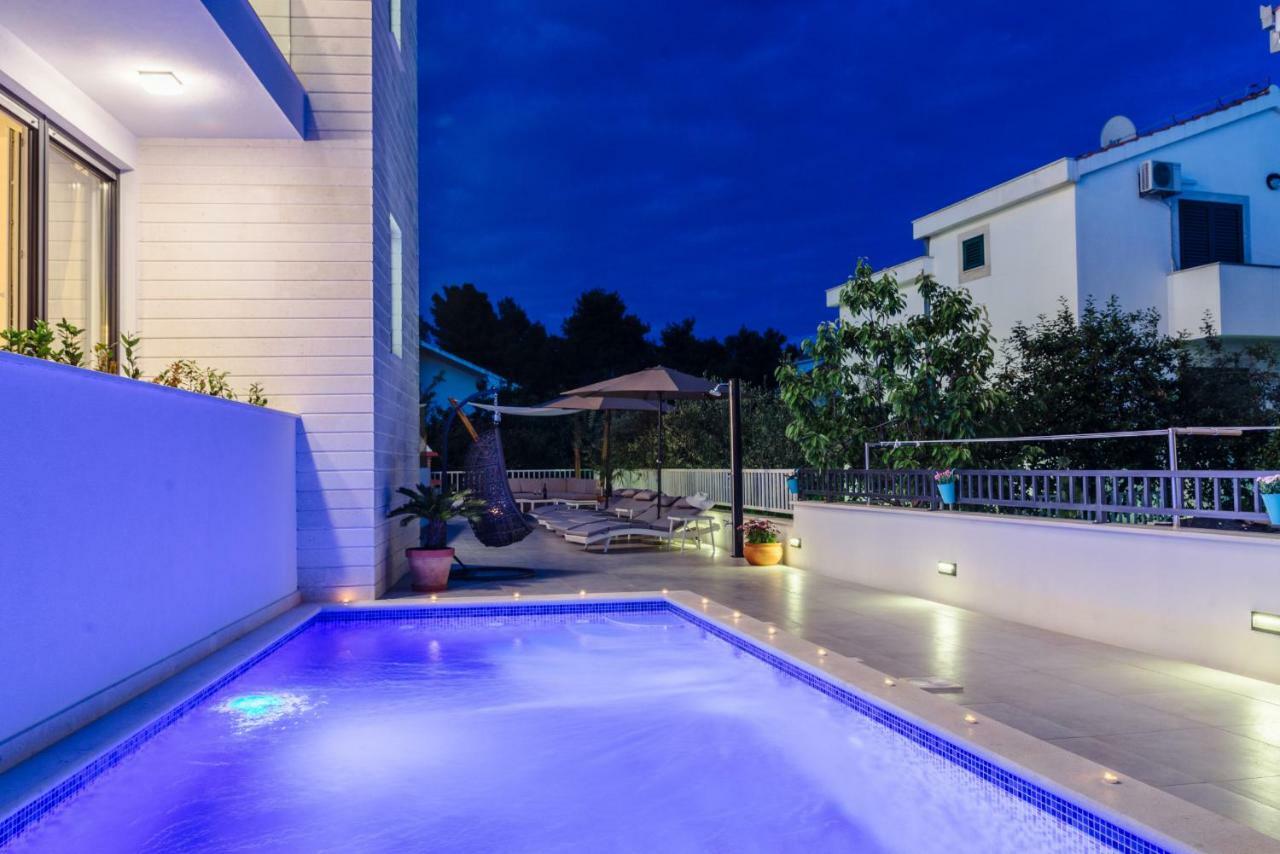 Apartments Villa Dalmatia Trogir Extérieur photo